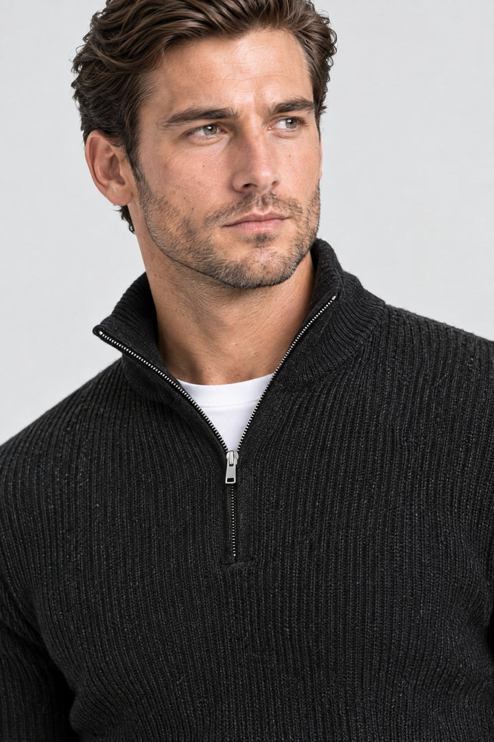 The Belgrave Quarter-Zip in Black, detail