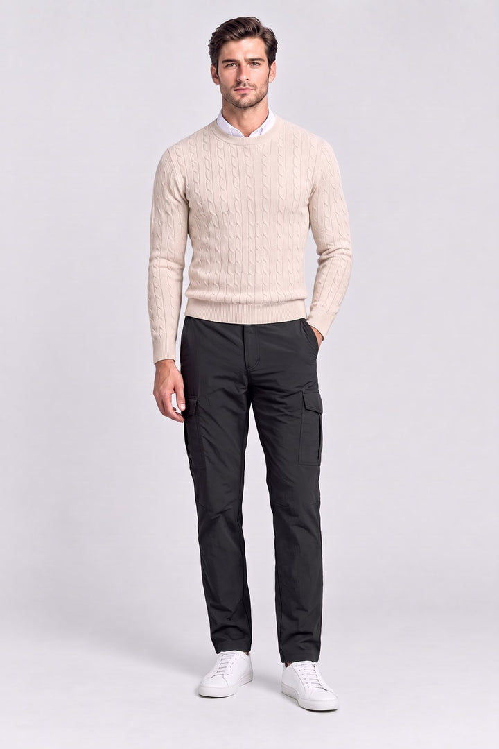 The Canary Wharf Tech Cargo in Black – men&