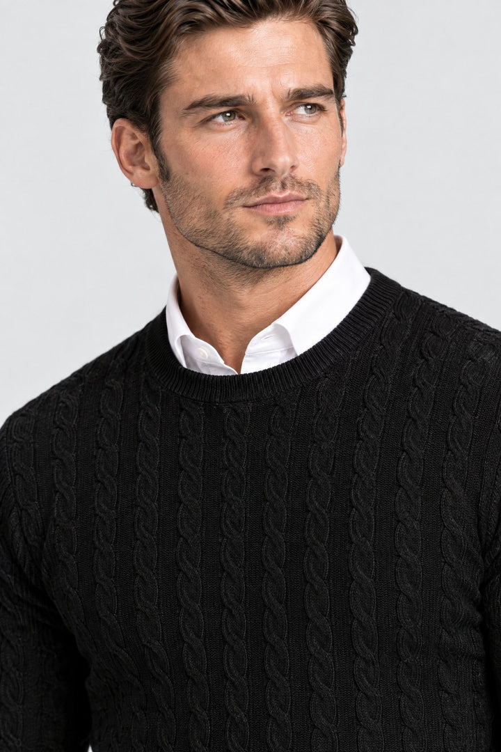 The Cotswold Cable Crewneck in Black, detail