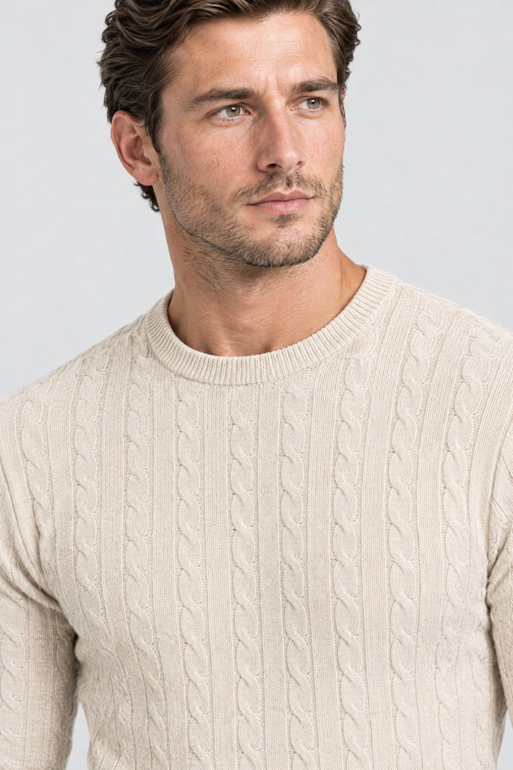 The Cotswold Cable Crewneck in Oat, detail