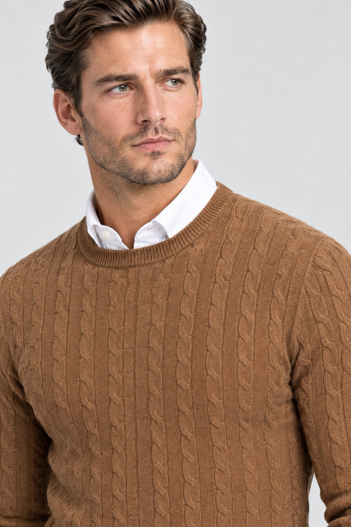 The Cotswold Cable Crewneck in Tobacco, detail