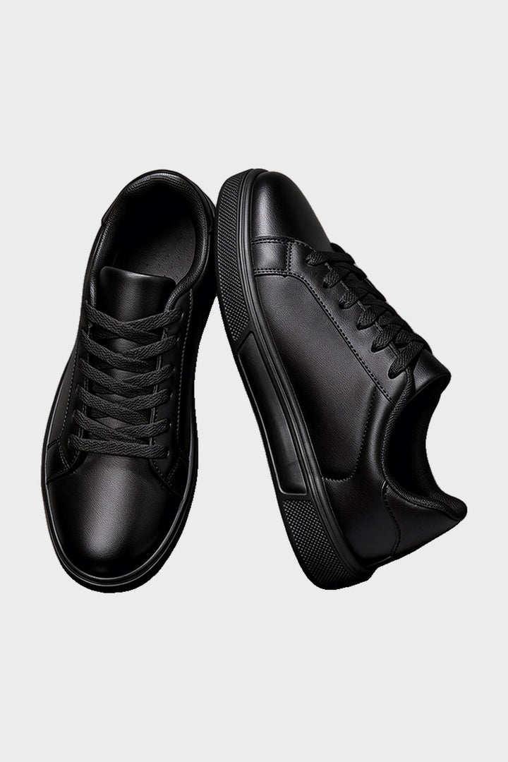 The Court Sneaker in Black