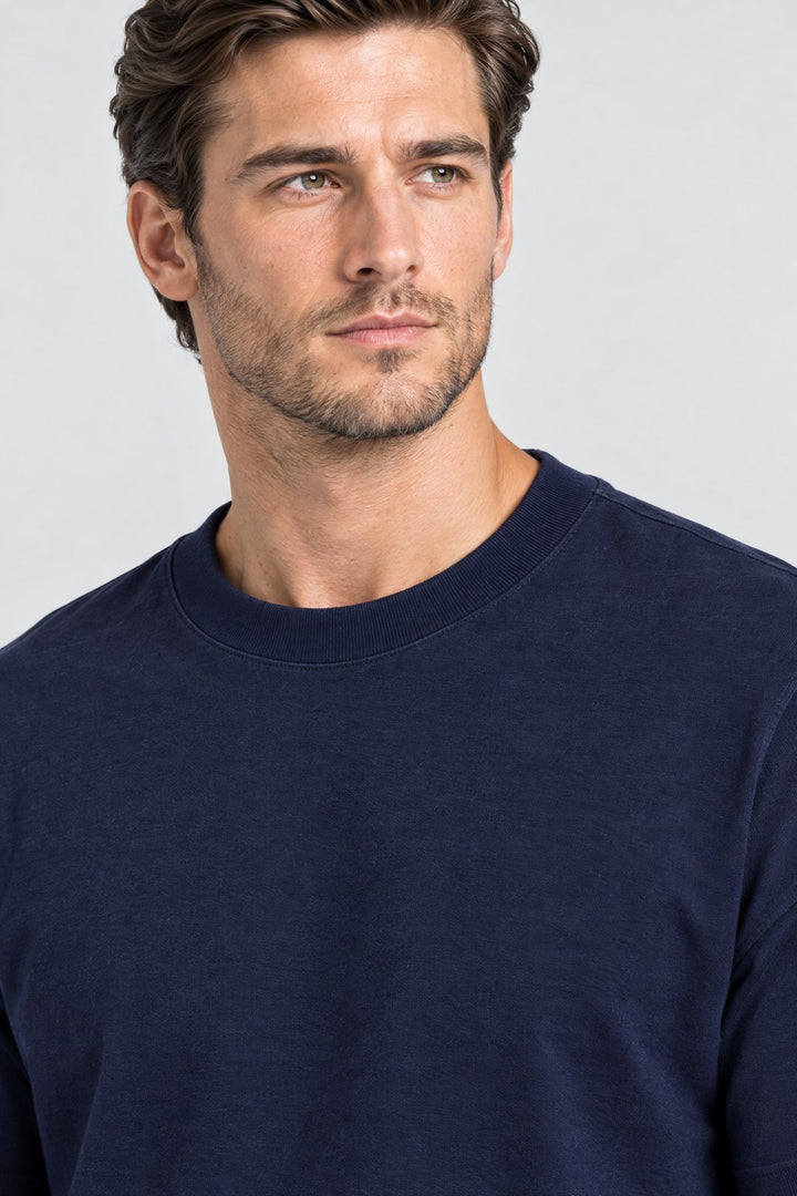 The Essential Heavyweight Tee in Navy, detail
