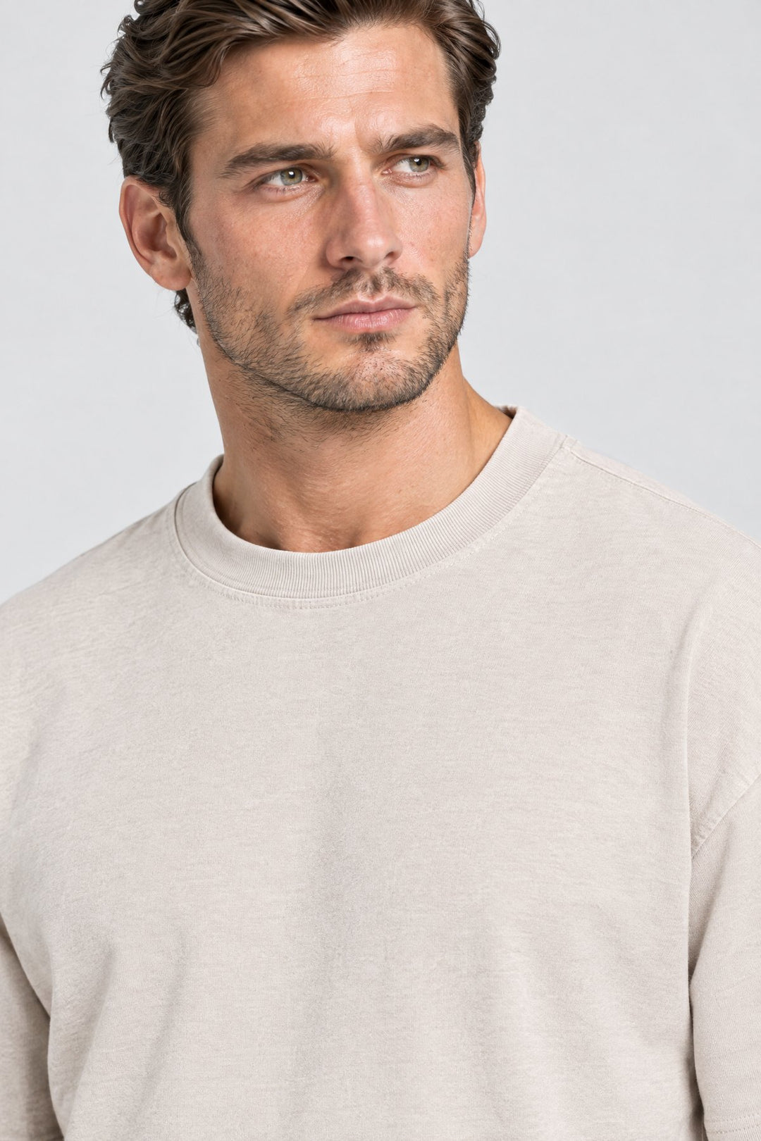 The Essential Heavyweight Tee in Stone, detail