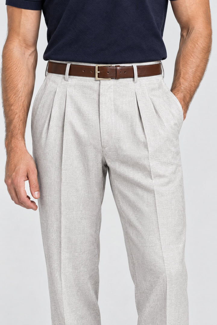 The Henley Pleated Trouser in Pale Grey, detail