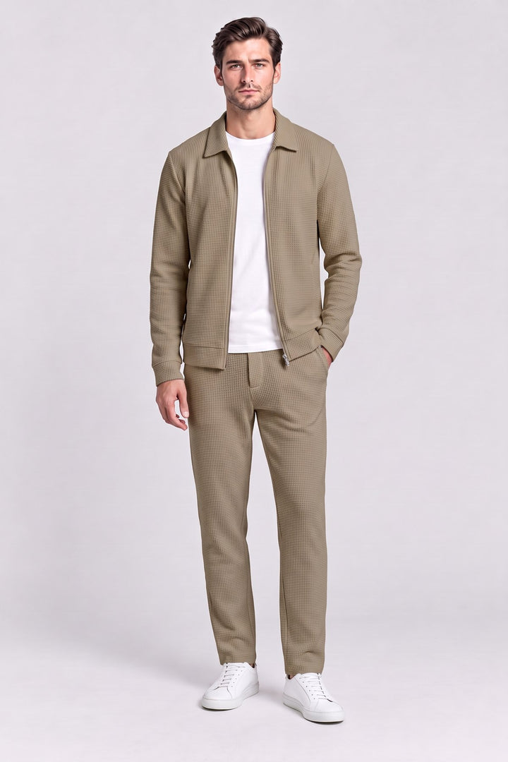 The Kingsway Waffle Knit Set in Stone – men&
