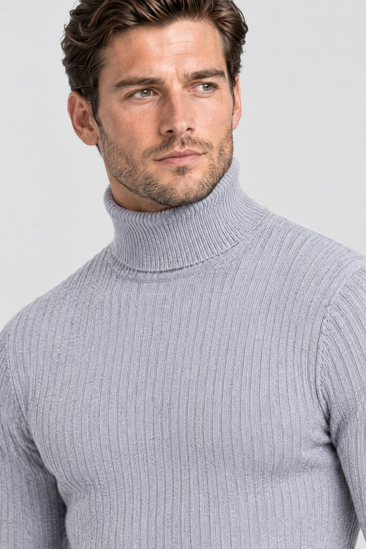 The Marylebone Roll Neck in Light Grey, detail