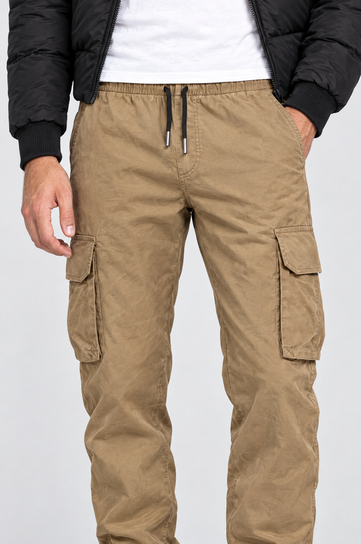 The Wapping Cargo Jogger in Stone, close-up detail